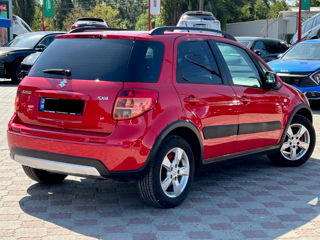 Suzuki SX4 foto 3