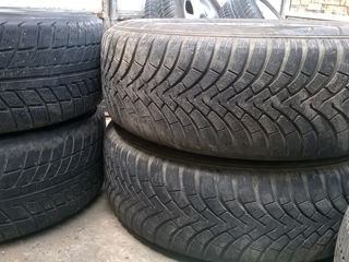 215 - 65  R 16  foto 0