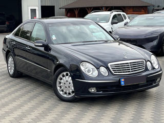 Mercedes E-Class foto 4