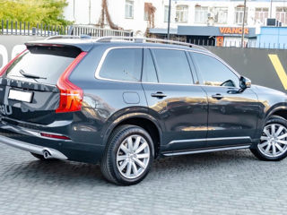 Volvo XC90 foto 6