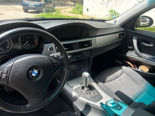 BMW 3 Series foto 5