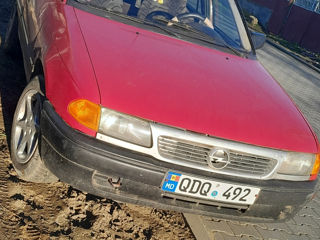 Opel Astra foto 2