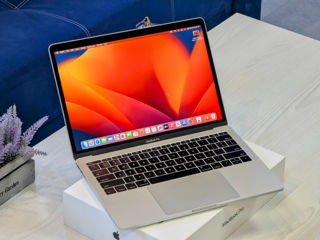 MacBook Pro 13 Retina 2017 (Core i5 7360u/16Gb Ram/128Gb SSD/13.3" Retina IPS)