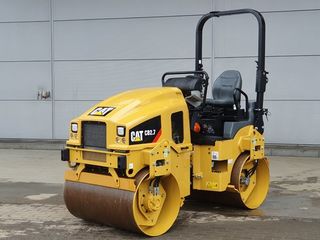 Cilindru Vibro-compactor Caterpillar Cb2.7 Nou / Виброкаток Caterpillar Cb2.7 Новый foto 1