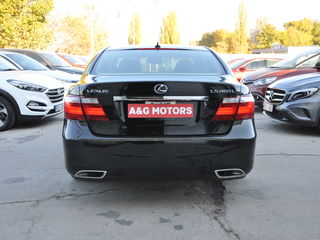 Lexus LS Series foto 5