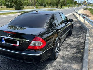 Mercedes E-Class foto 5