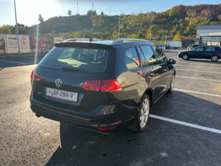 Volkswagen Golf foto 8