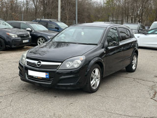 Opel Astra foto 2