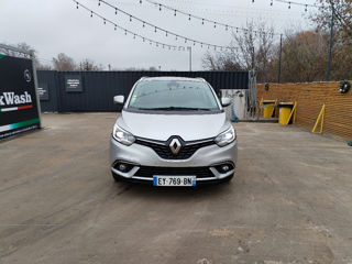 Renault Grand Scenic foto 9