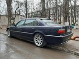 BMW 7 Series foto 1