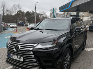 Lexus LX Series