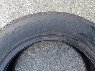 235 65 R19 Pirelli iarna foto 7