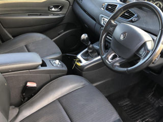 Renault Grand Scenic foto 6