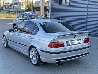 BMW 3 Series foto 6