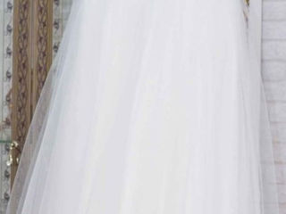 Продам эллегантное свадебное платье foto 2