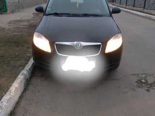 Skoda Fabia foto 1