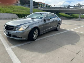 Mercedes E-Class Coupe foto 2