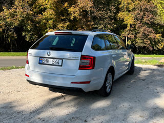 Skoda Octavia foto 2