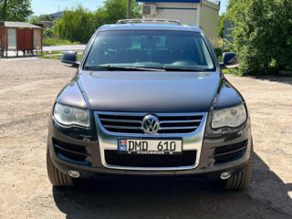 Volkswagen Touareg foto 2