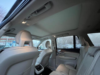 Volvo XC90 foto 9