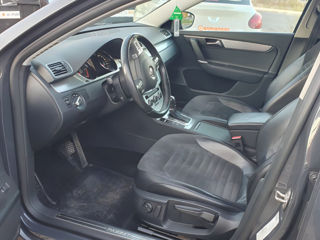 Volkswagen Passat foto 7