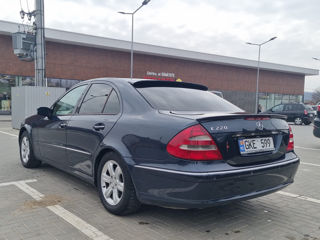 Mercedes E-Class foto 10