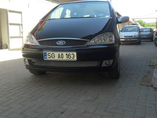 Ford Galaxy foto 4