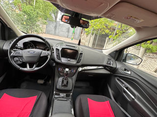 Ford Kuga фото 8