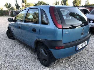 Opel Corsa foto 3