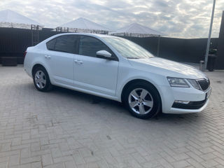 Skoda Octavia foto 2