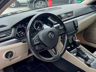 Skoda Superb foto 10