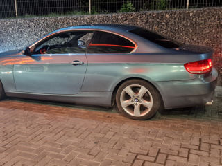 BMW 3 Series foto 2