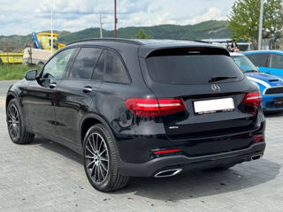 Mercedes GLC foto 3