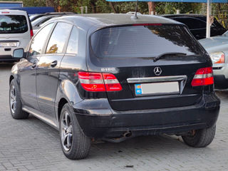 Mercedes B-Class foto 5