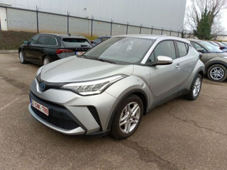 Toyota C-HR foto 1