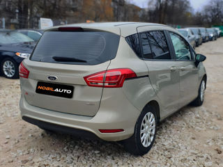 Ford B-Max foto 4