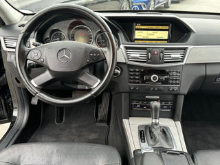 Mercedes E-Class foto 14