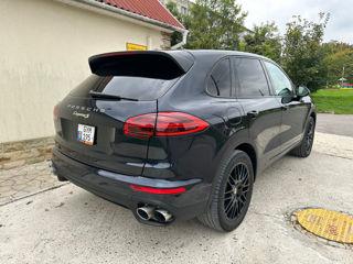 Porsche Cayenne foto 3