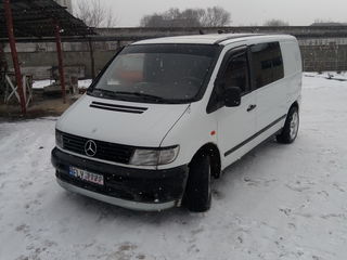 Mercedes Vito foto 3