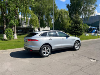 Jaguar f-pace foto 3