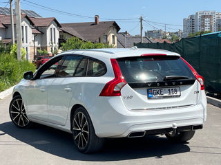 Volvo V60 foto 6