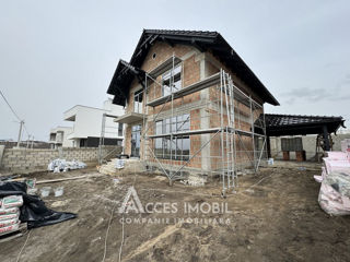 Cottage în 2 nivele! Durlești, str. Mihail Odatiuc, 200m2 + 4 ari! Variantă albă! foto 16