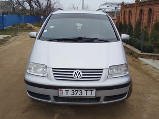 Volkswagen Sharan foto 3