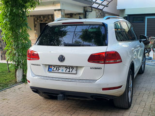 Volkswagen Touareg foto 2