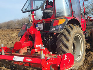 Tractor DF 804 foto 3