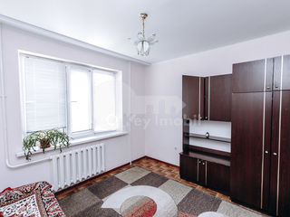 Apartament 3 camere, reparație cosmetică, 70 mp, Liviu Deleanu, 54500 € ! foto 6