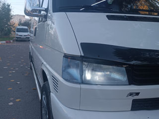 Volkswagen Transporter foto 3