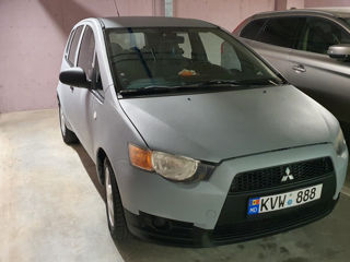 Mitsubishi Colt foto 5