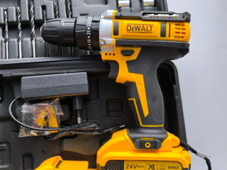 Noua maşina de insurubat DeWalt 24v foto 0