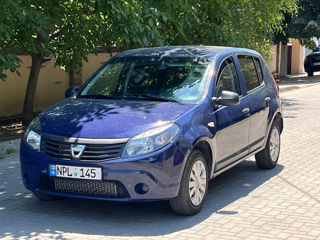 Dacia Sandero foto 3